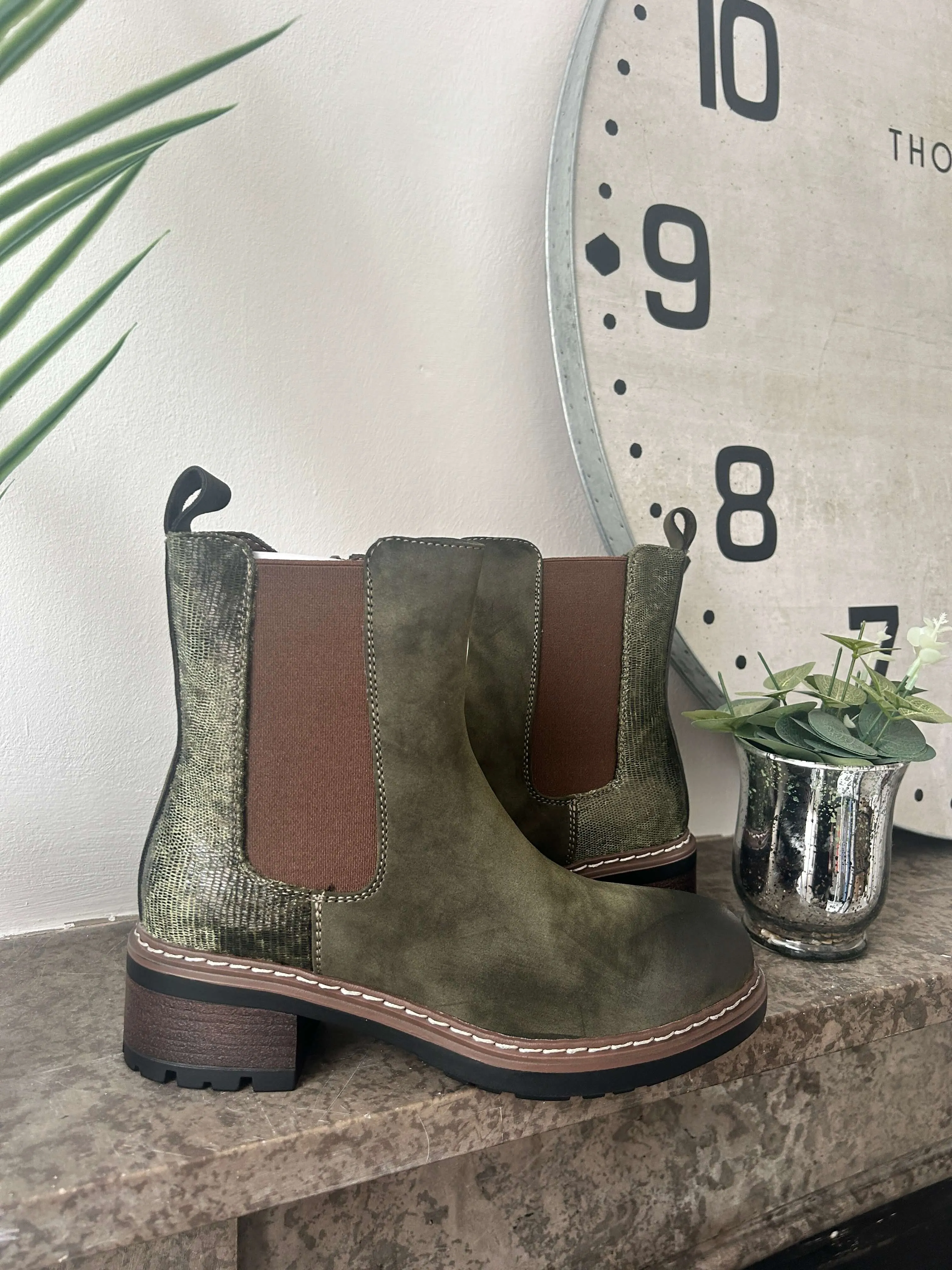 Khaki Faux Suede Metallic Detail Chelsea Boot