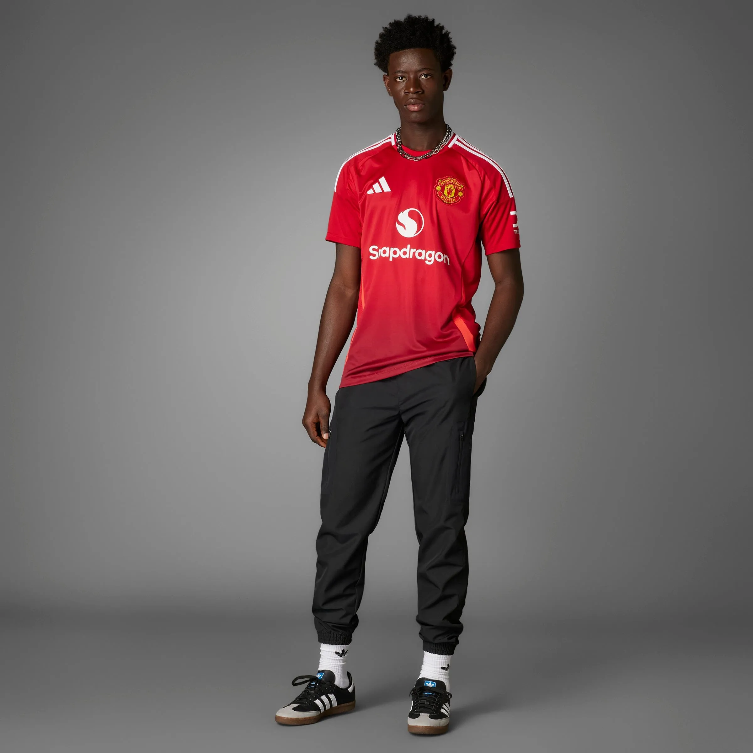 Manchester United 24/25 Home Jersey (IU1397)