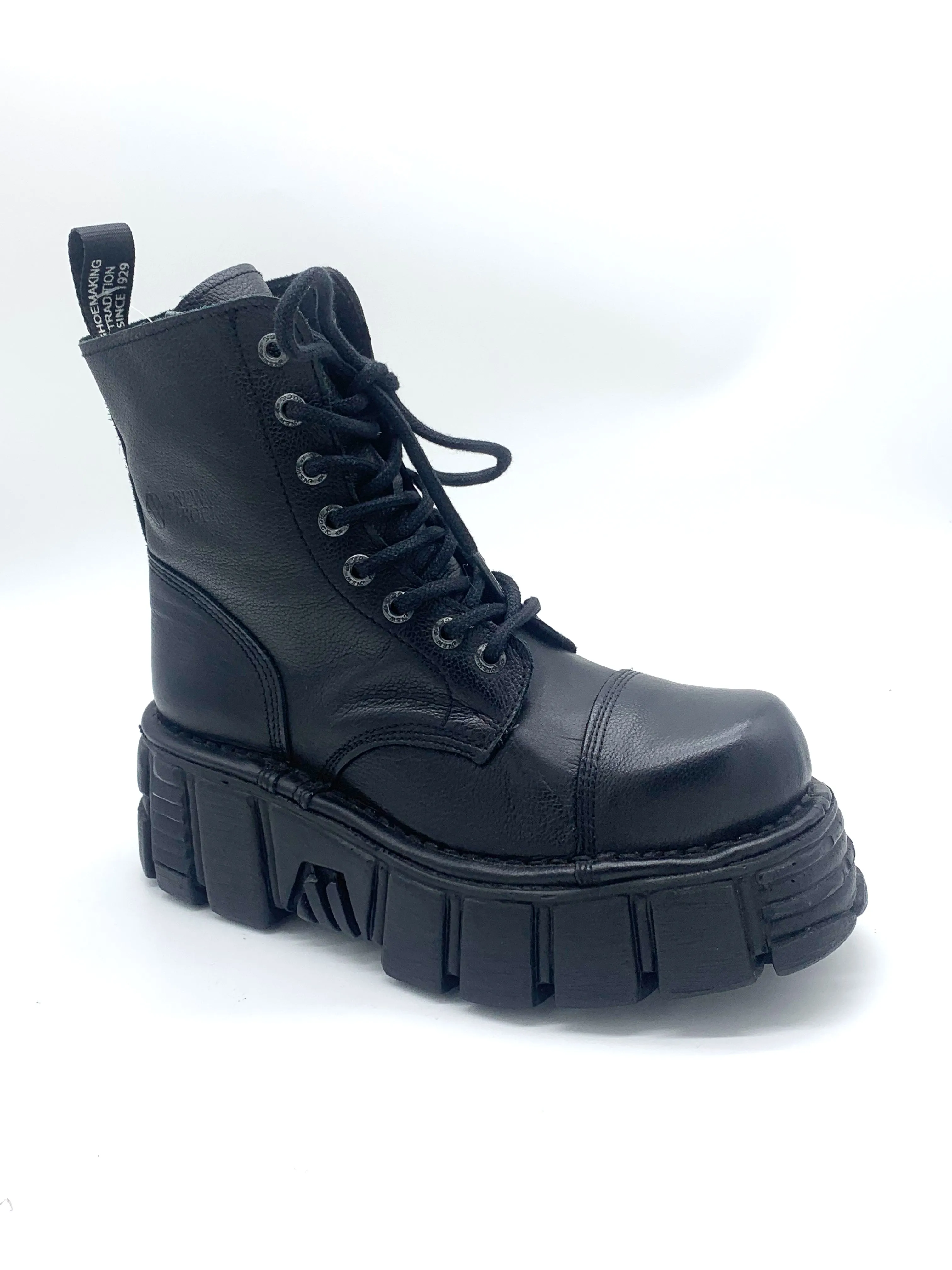 New Rock Boots genuine leather 8 holes with platform heel (soft, fine-grain leather)