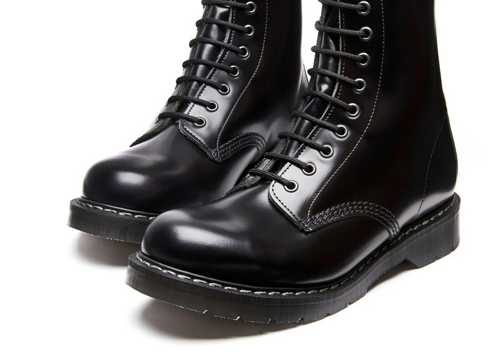 Solovair Shoes Shoes Boots Boots 8-Hole Leather Black Smooth Made in England NEW